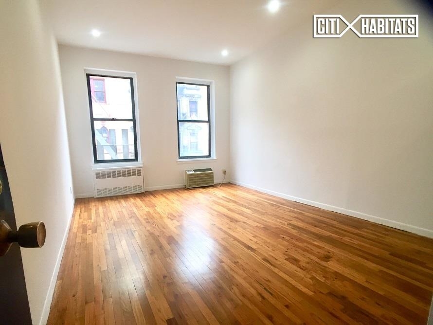 209 east 83 - Photo 0