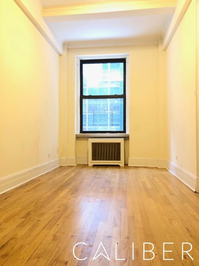 105 West 55th Street - Photo 3