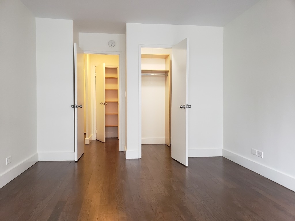 220 e 63rd street  - Photo 6