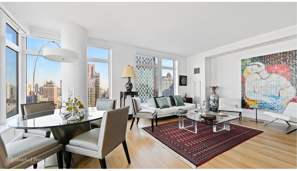 400 East 67th St - Photo 1