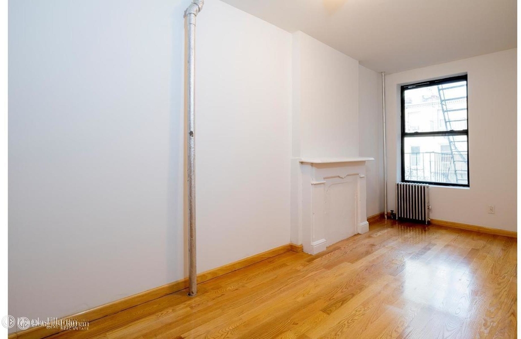 501 Atlantic Avenue - Photo 2