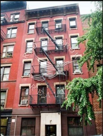 East 78th Street - Photo 10