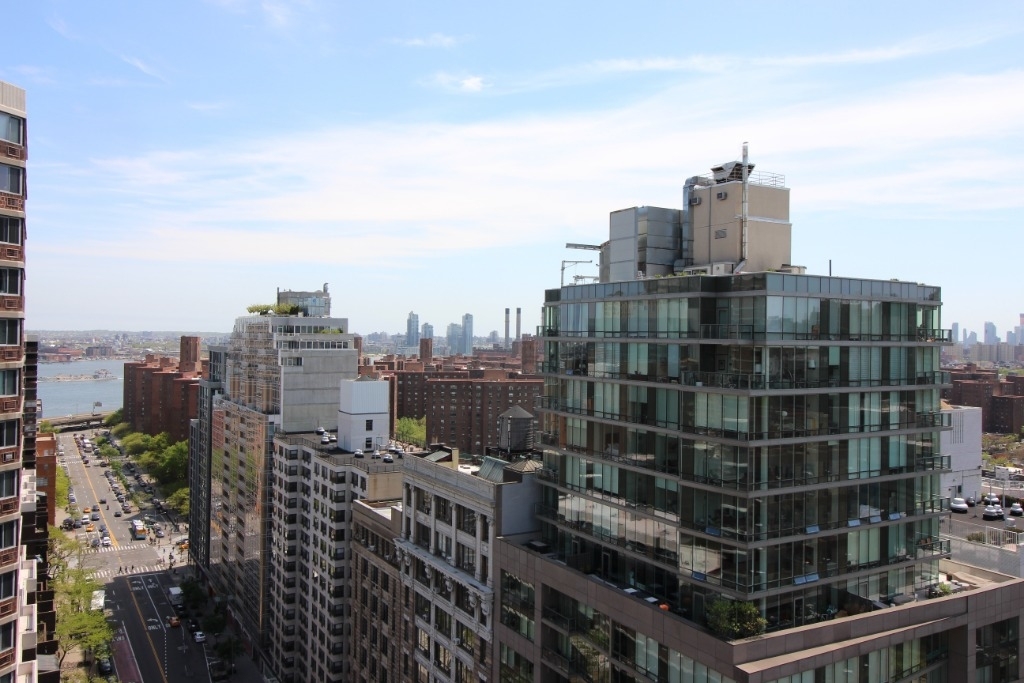 401 Second Avenue  - Photo 6