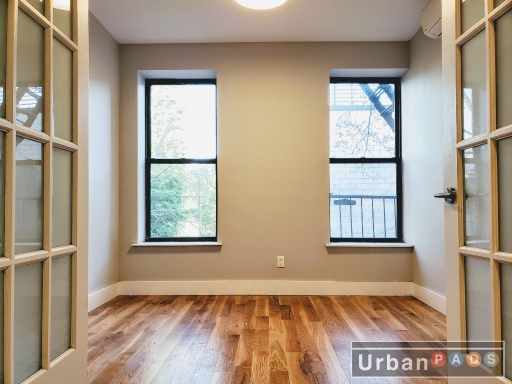 2144 Cortelyou Rd - Photo 4