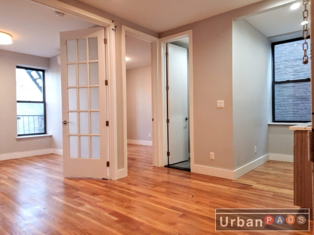 2144 Cortelyou Rd - Photo 0