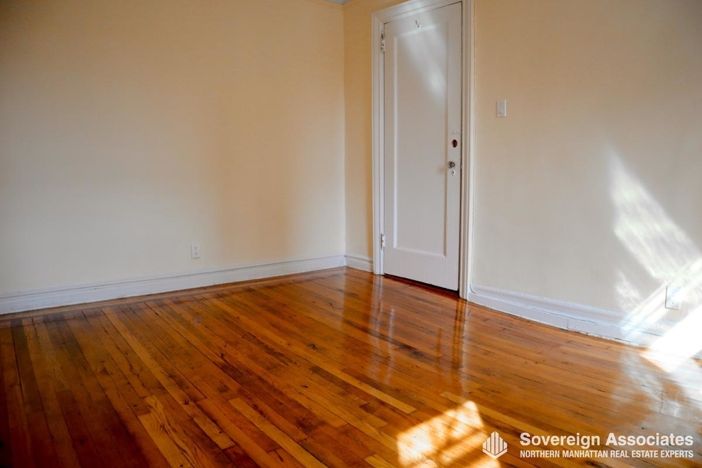 44 Seaman Avenue - Photo 11