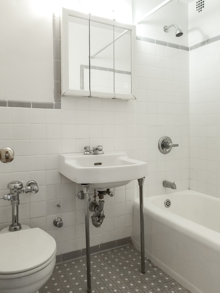 240 east 35th street - Photo 5