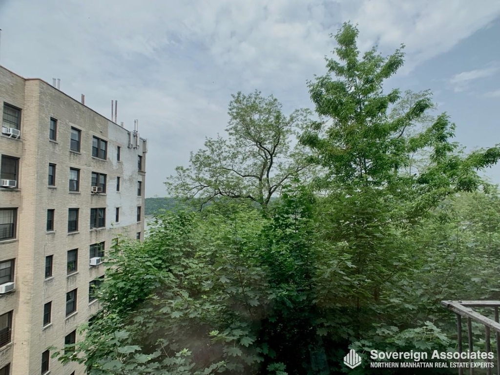 282 Cabrini Boulevard - Photo 14