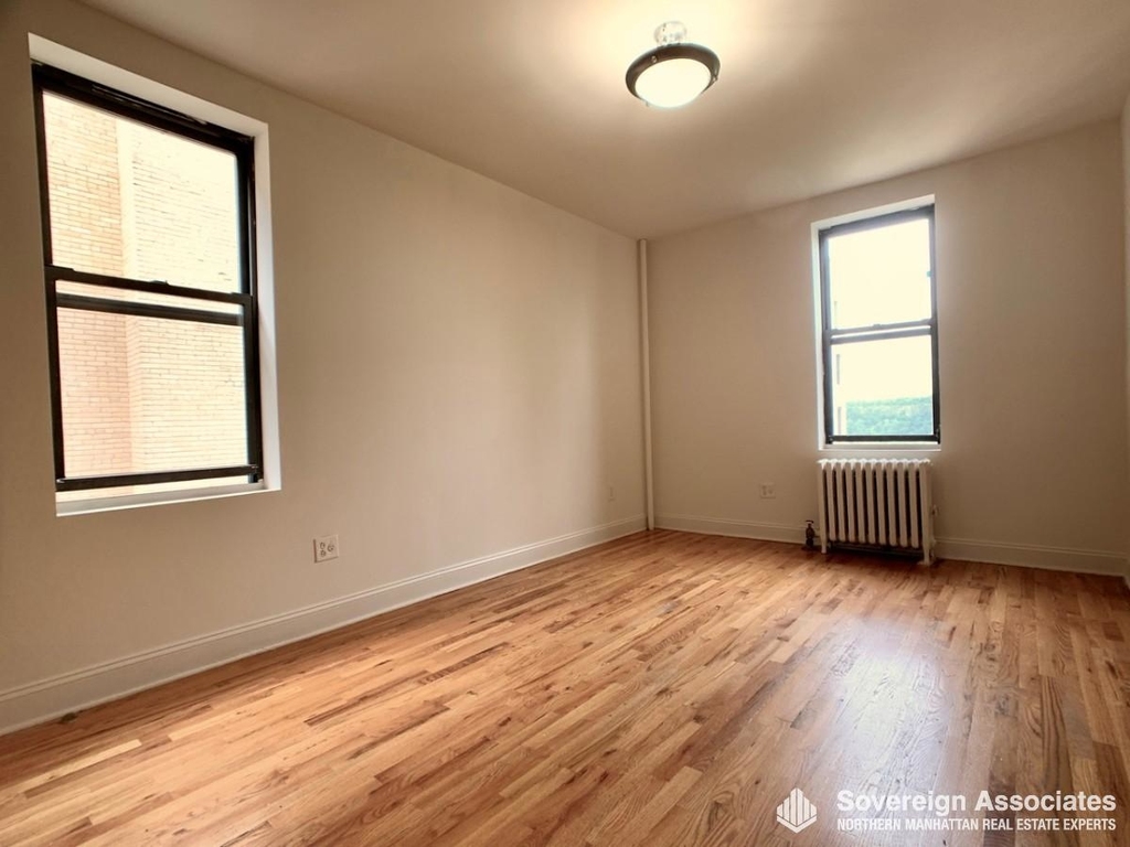 282 Cabrini Boulevard - Photo 8