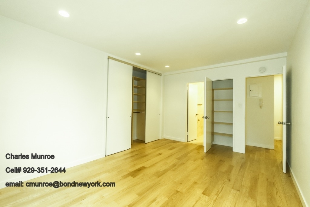 435 East 79th Street - Photo 3