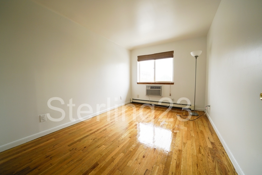 30-99 47th Street - Photo 5