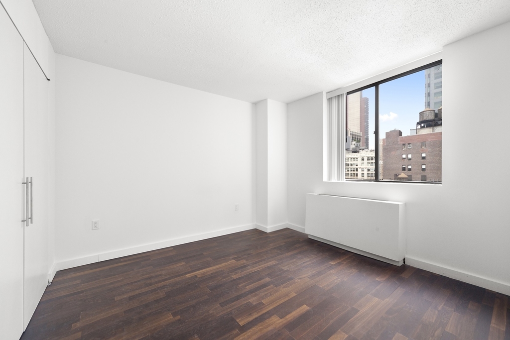 184 Lexington Avenue - Photo 4