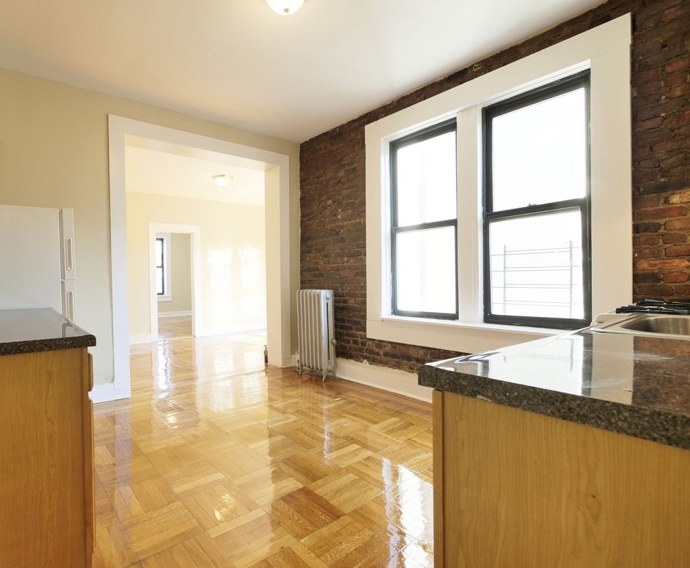 558 parkside avenue - Photo 6