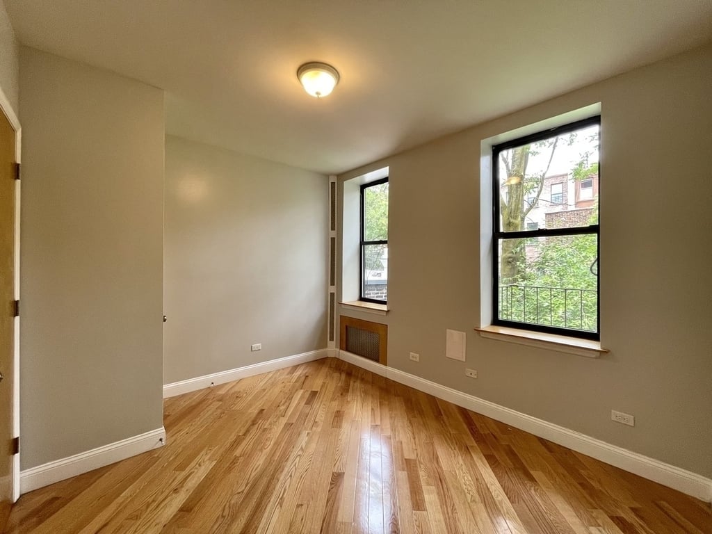 343 East 115th Street - Photo 7