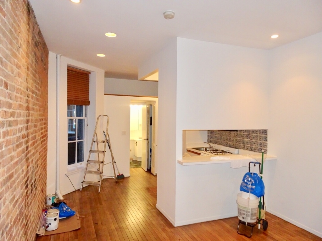 322 east 81th - Photo 5