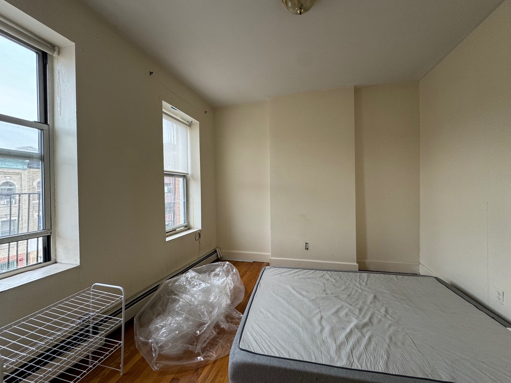 653 Wilson Avenue - Photo 1