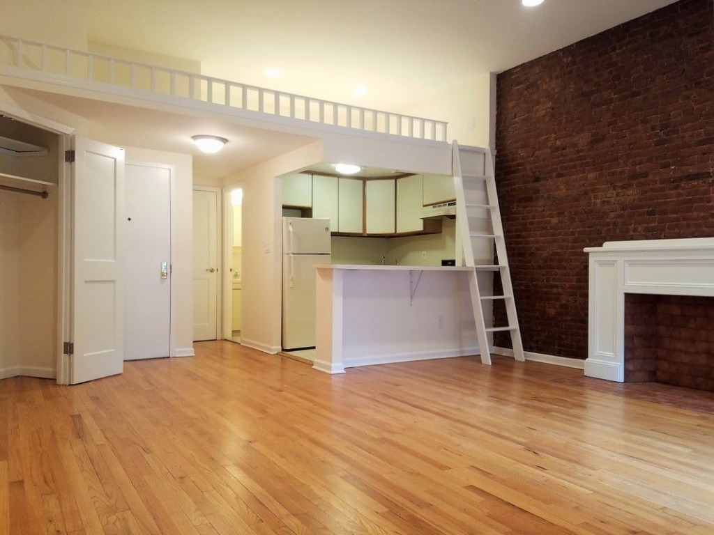 160 West 75 Street  - Photo 3