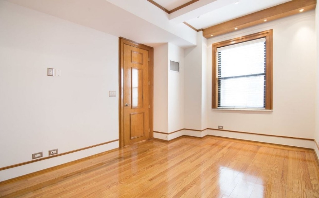 145 West 58th Street #10M - Photo 3