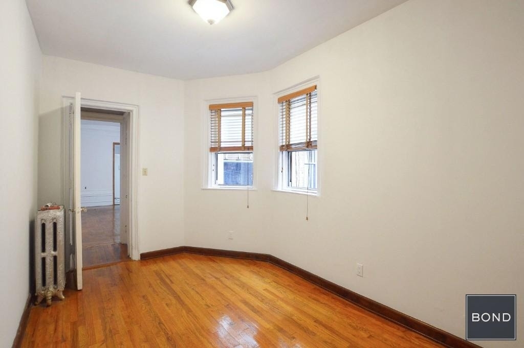  304 West 107 ST - Photo 4