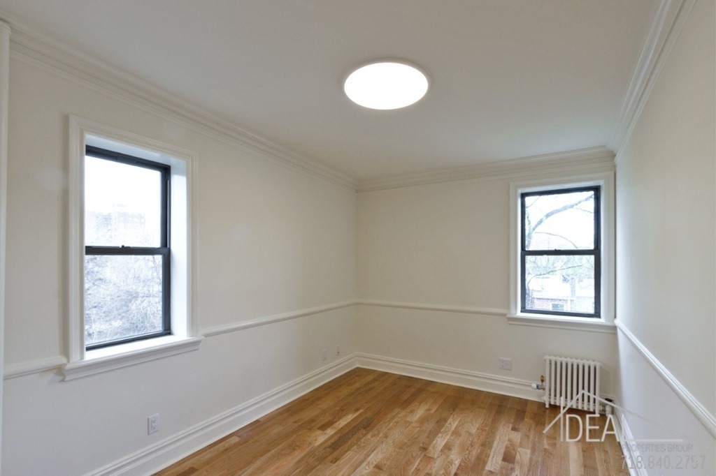 362 Baltic Ave - Photo 7