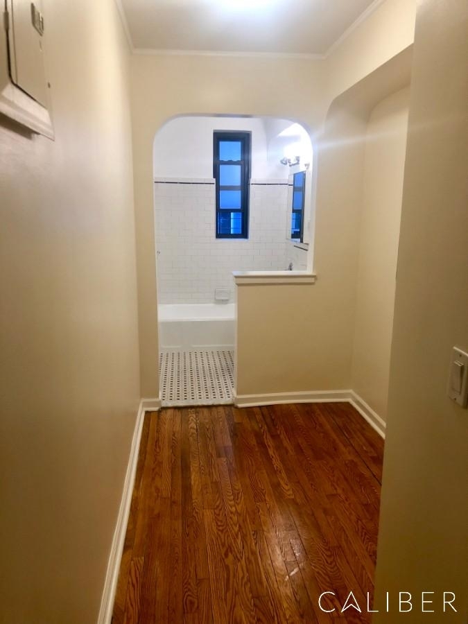 124 East 24th Street - Photo 2