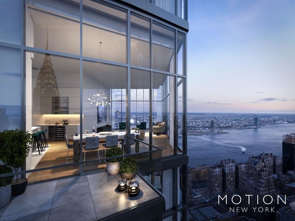 222 East 42nd Street - Photo 5