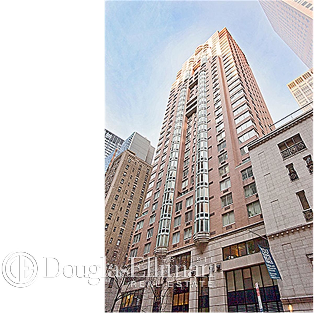 145 East 48th St - Photo 4