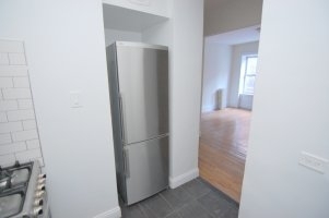 West 141st - Photo 4