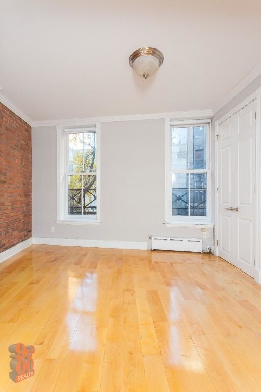 120 Christopher street - Photo 1