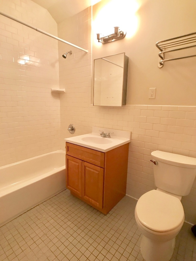 73-2 Ditmars Boulevard  - Photo 11