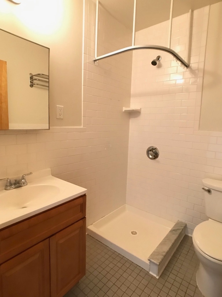 73-2 Ditmars Boulevard  - Photo 10