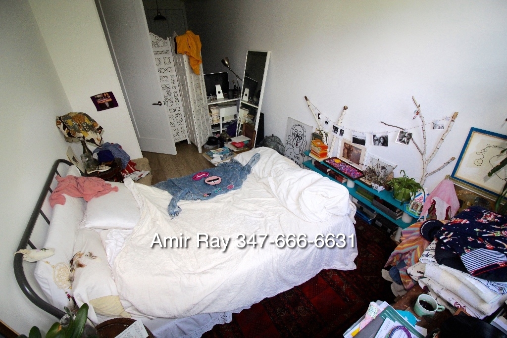 453 Maple St  - Photo 7