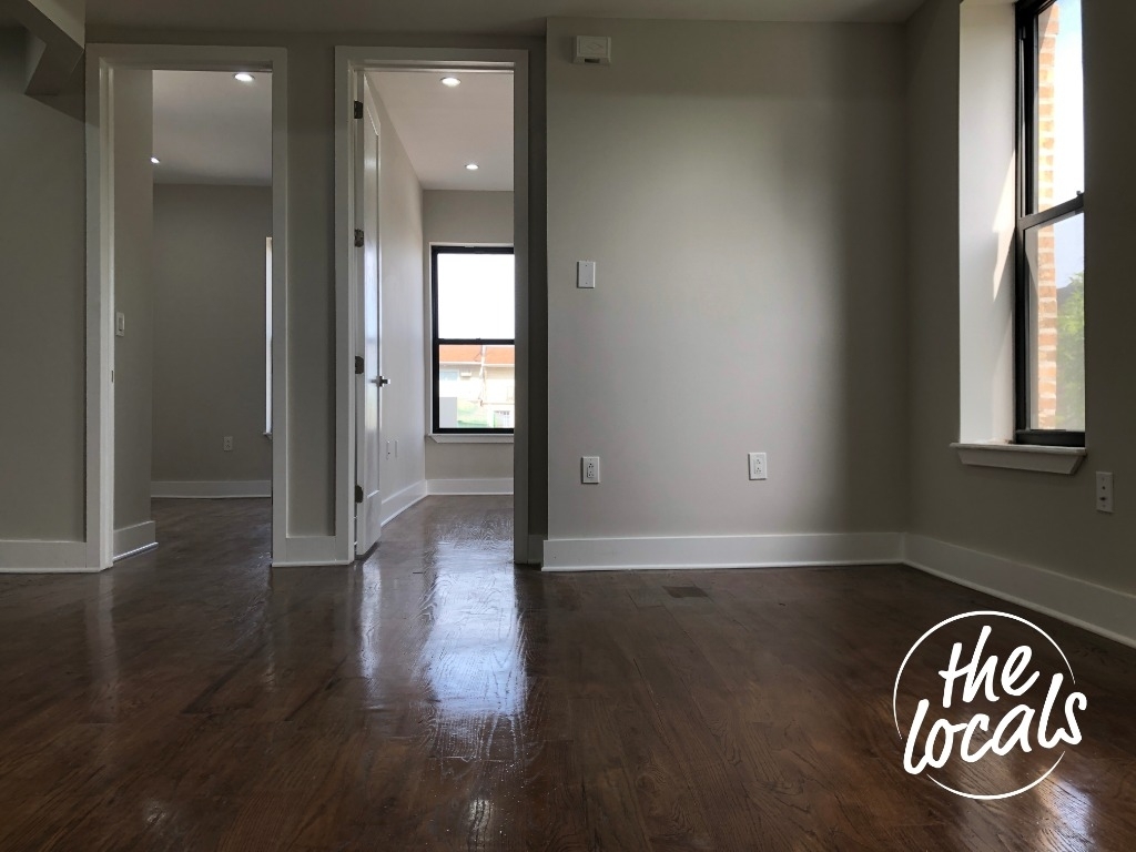 2105 Atlantic Avenue - Photo 2