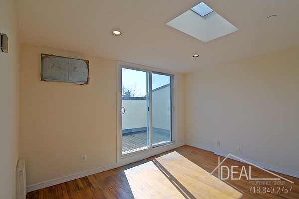 358 Henry Street - Photo 0