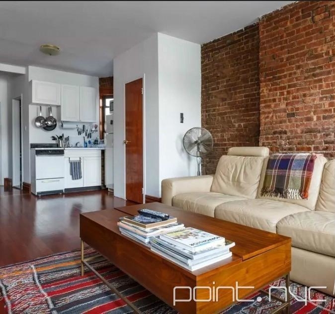 247 West 11th Street - Photo 1