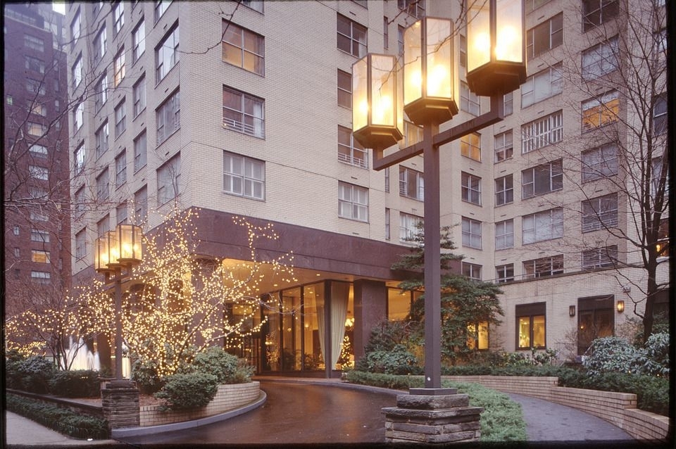 300 East 56 Street - Photo 8