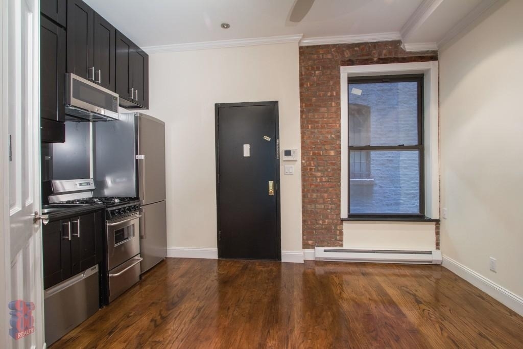 15 W. 103rd St., #4B - Photo 1