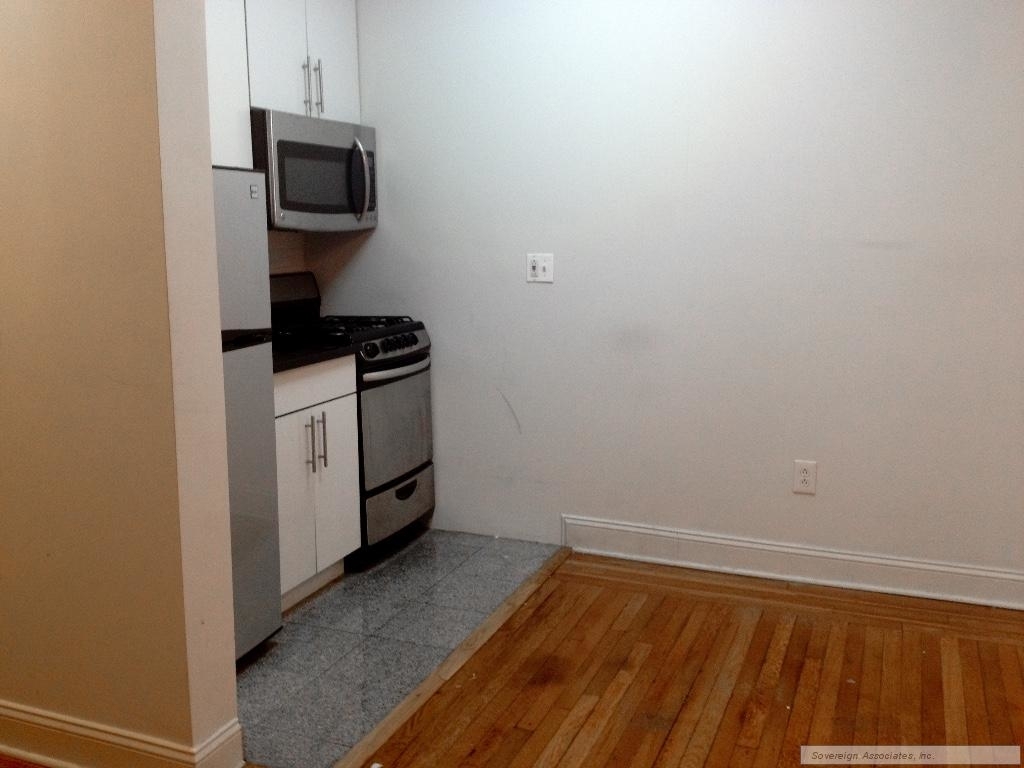 509  West 110th Street - Photo 2