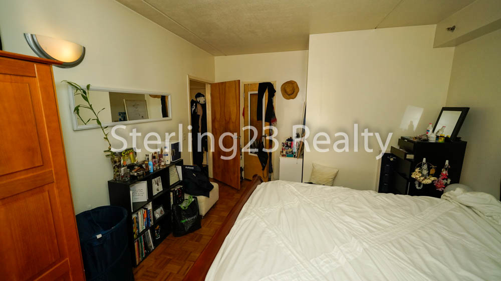 25-66 12th Street, Astoria, Ny, 11102 - Photo 4