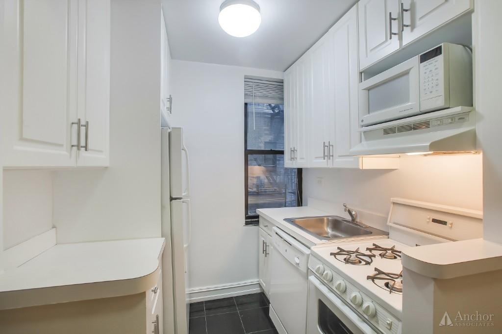 235 East 46th Street Mc - Photo 4