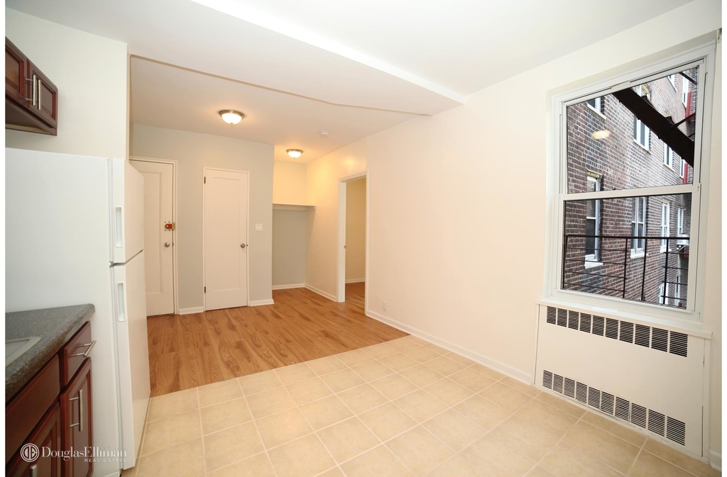 500 Kappock St - Photo 1