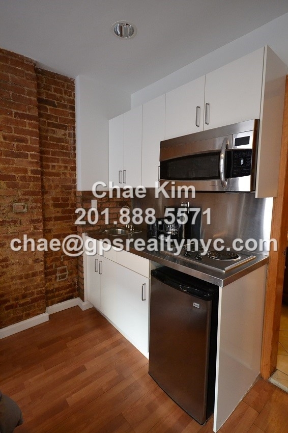 143 East 30th Street - Photo 1