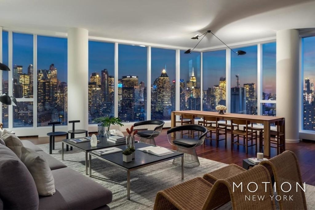 350 West 37th Street - Photo 7