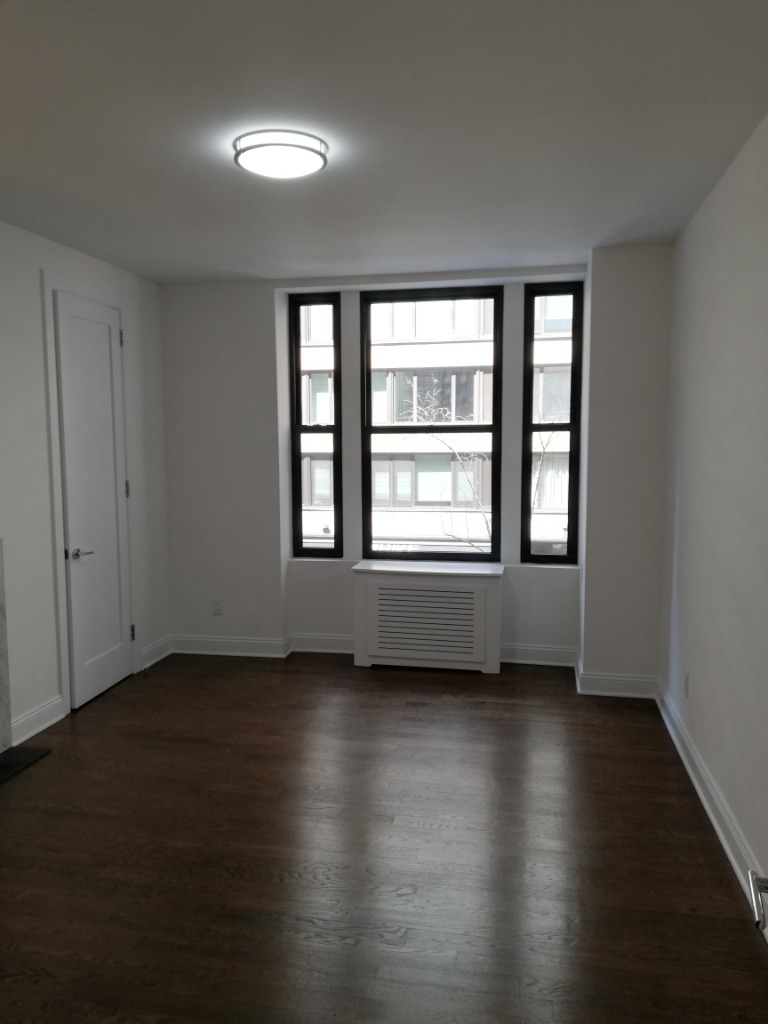 190 west 56th street  - Photo 5