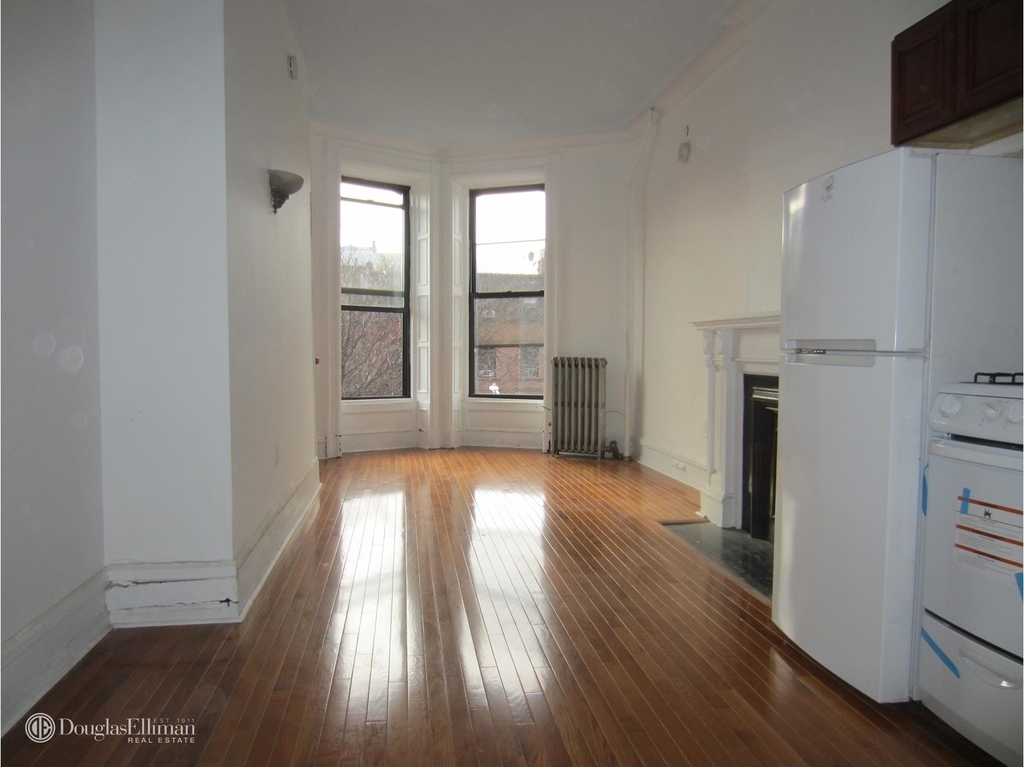 533 Washington Avenue - Photo 4