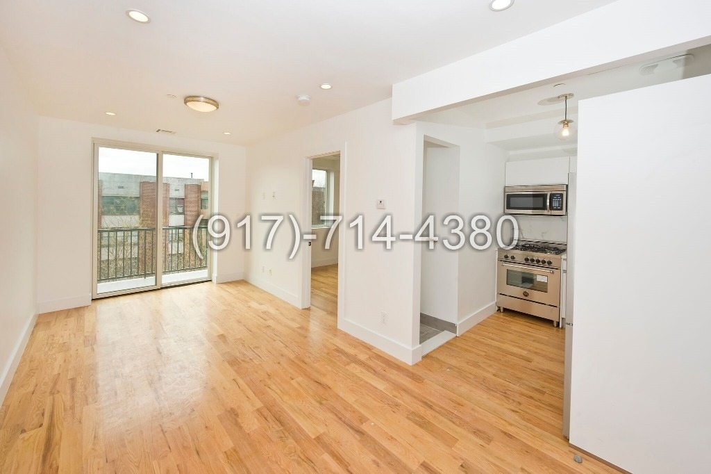 292 Quincy Street - Photo 1