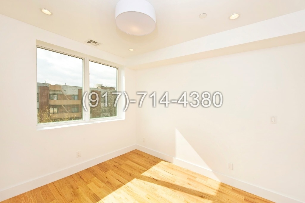 292 Quincy Street - Photo 6