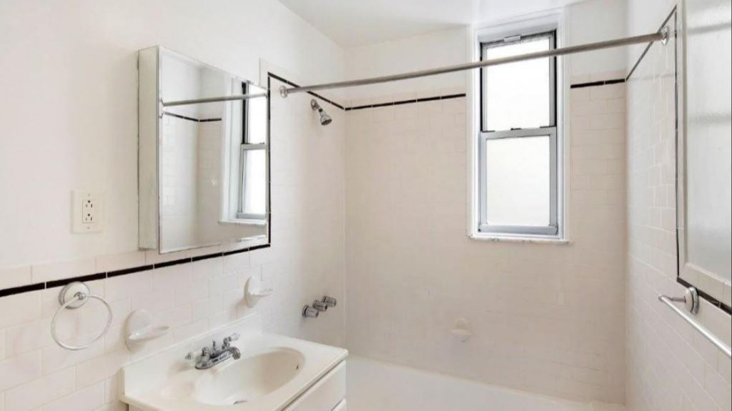 117 West 13th - Photo 5