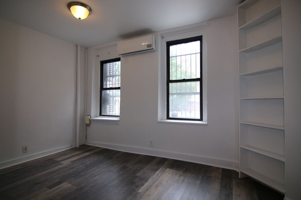 701 Broadway Brooklyn, Ny 11206 - Photo 3