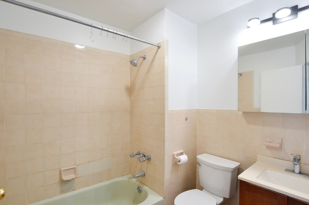 412  East 88 - Photo 3